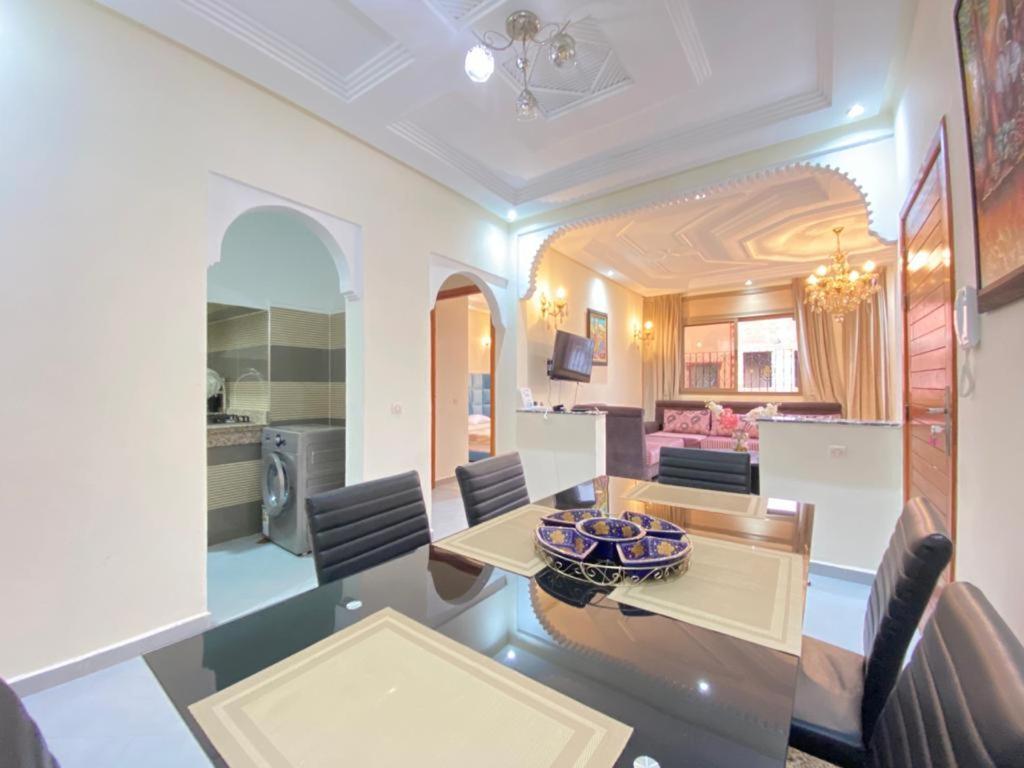 Apartament Cycas Family Aparts -Fibre Optique- Marrakesz Zewnętrze zdjęcie