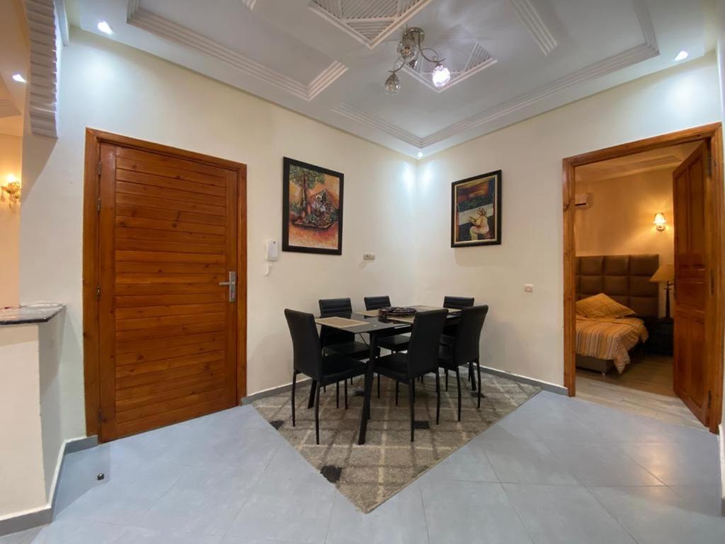 Apartament Cycas Family Aparts -Fibre Optique- Marrakesz Zewnętrze zdjęcie